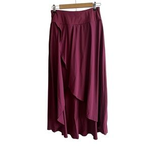 HALARA Size Medium Breezeful Burgundy Maxi Skirt Built In Shorts Travel Resort